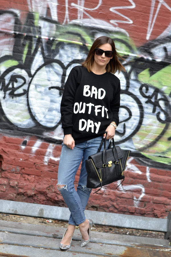 bad outfit day sweatshirt (1)