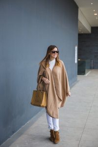 how to style the cuyana cape.