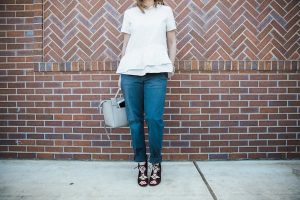 how to style women's chinos