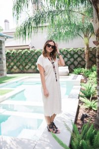 how to style a caftan for spring/summer