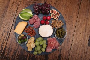how to style a cheese tray