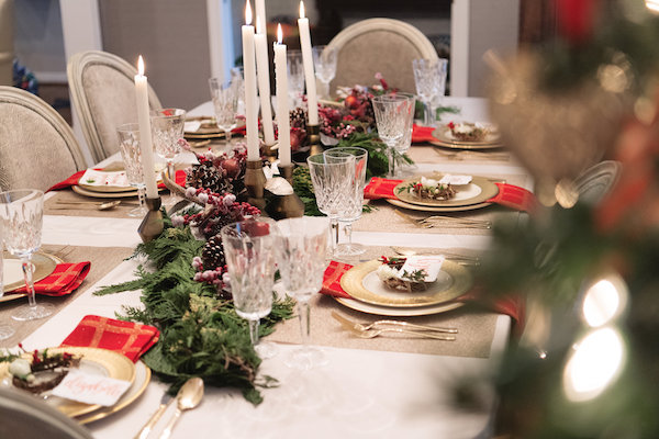 Caroline shares her Christmas Table Setting