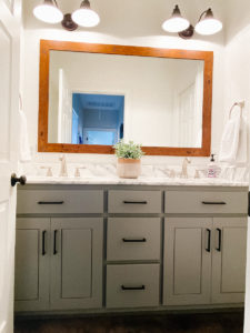 Harper Hill Country: Guest Bedroom + Bathrooms